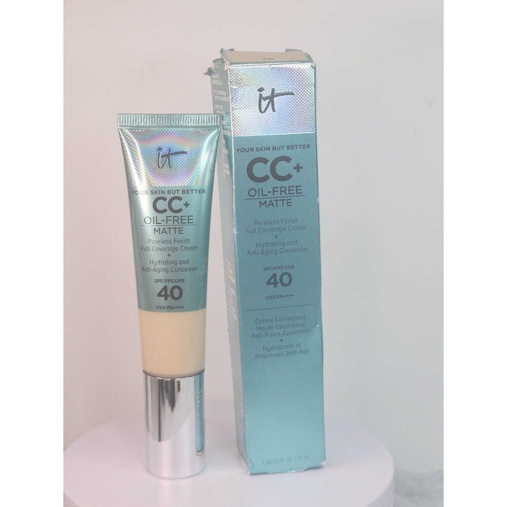 IT Cosmetics Your Skin But Better CC+ Oil Free Matte SPF40 Fair 1.08FL NEW BOX